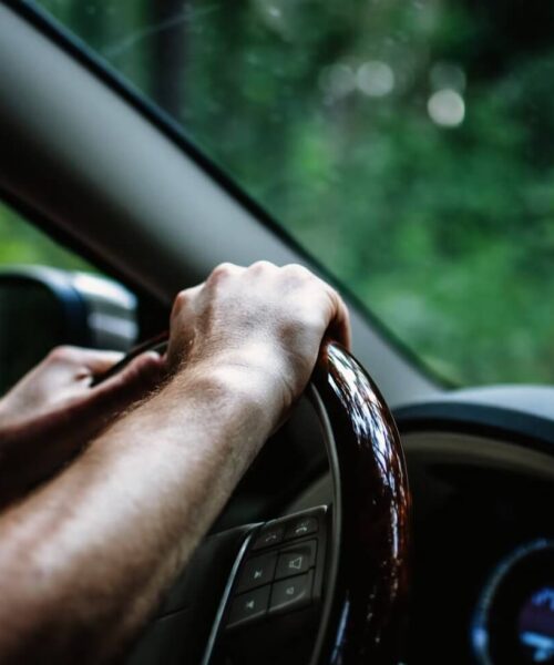 ¿Qué diferencia a un seguro de cobertura completa de otros tipos de seguro en Aguadulce (Panamá)?